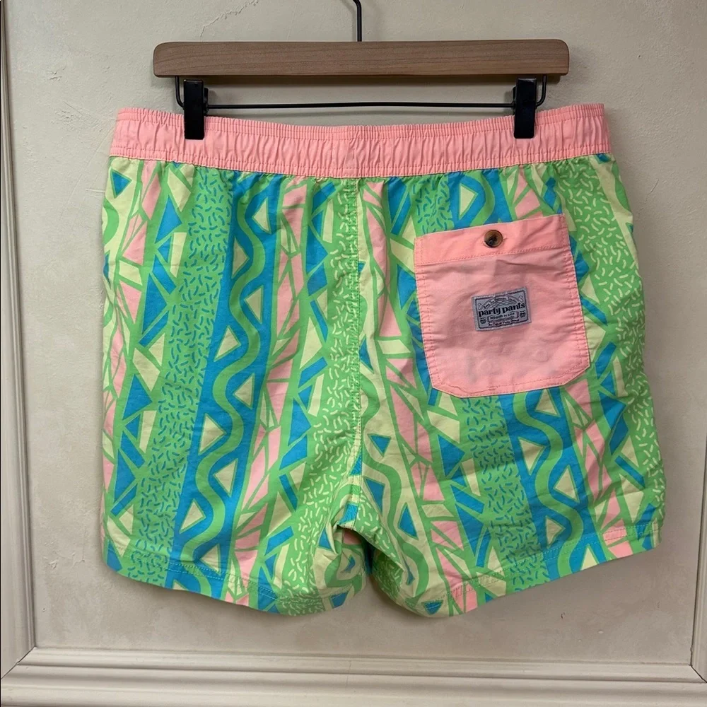 Party Pants Maui Wowie Party Starter Shorts 5”